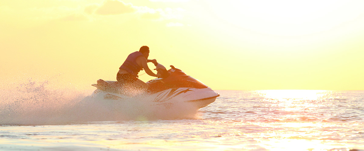 Rent a Jet Ski: Top Locations, Cost Savings & Convenience Tips